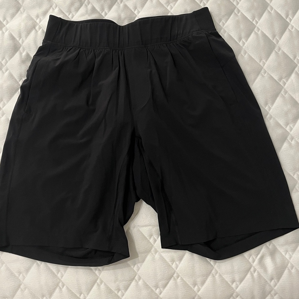 Lululemon Cicyling Shirt & Paded Shorts - Picture 4 of 6
